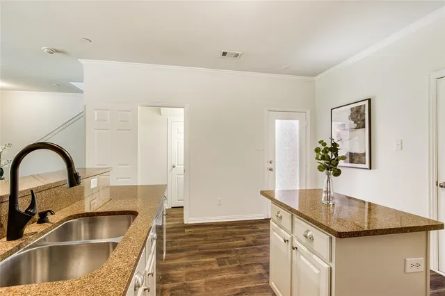 $289,000 | 575 South Virginia Hills Drive, Unit 3004, McKinney, TX 75072