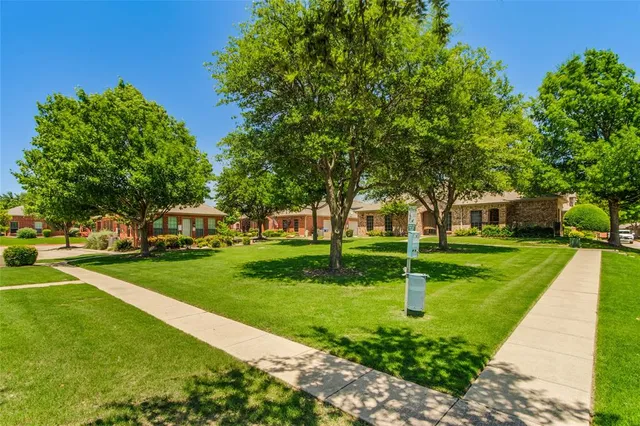 $289,000 | 575 South Virginia Hills Drive, Unit 3004, McKinney, TX 75072