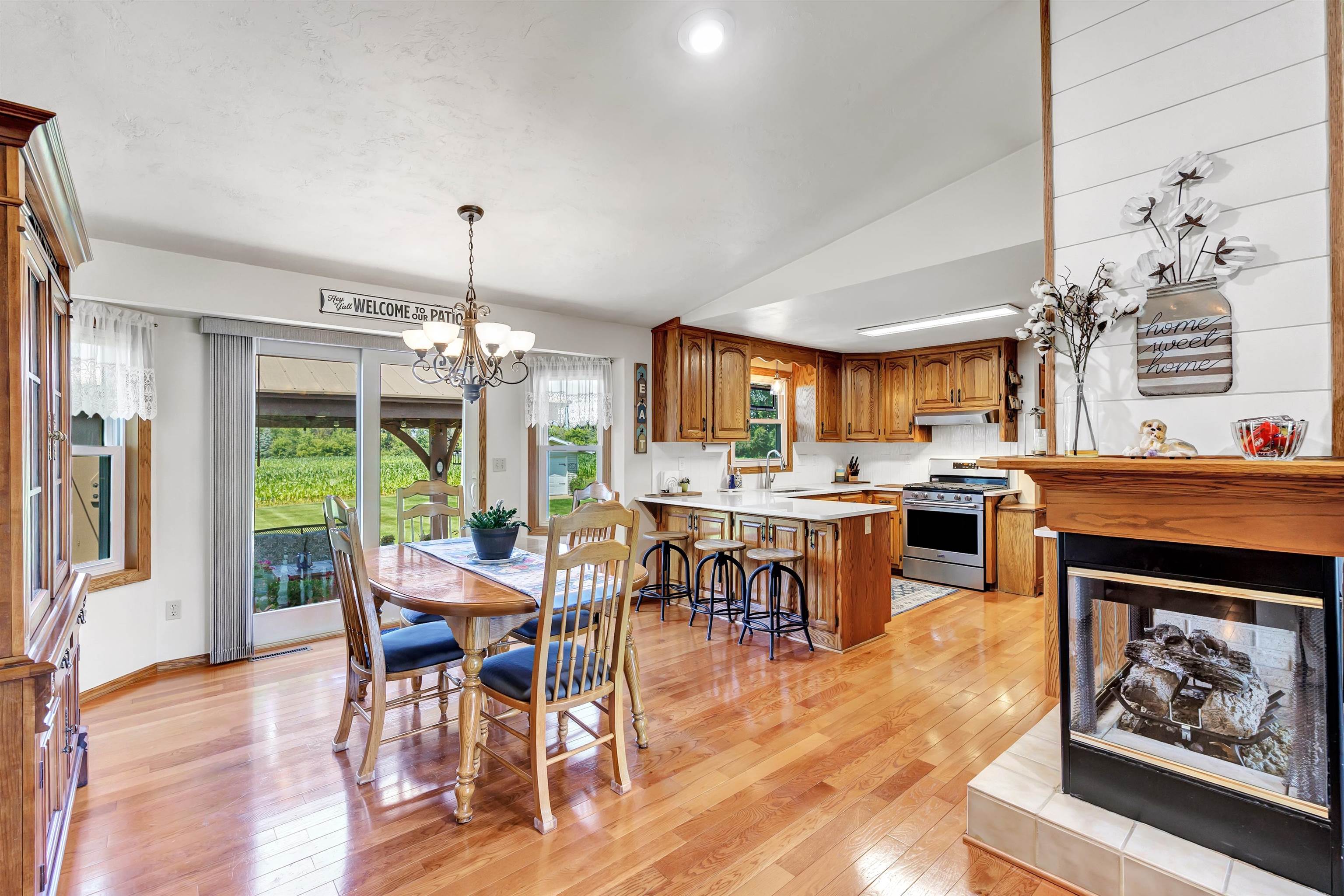 3659 VanLaanen Road Green Bay, WI 54311 - Photo 12 of 50