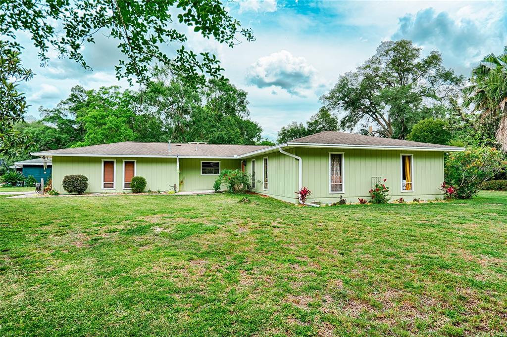 5707 Northwest 19 Pl