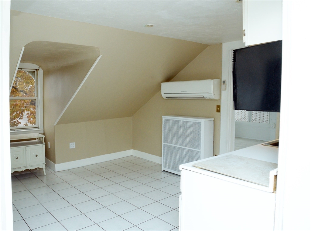 25 Baltimore Street, Unit 2/3 Lynn, MA 01902 - Photo 19 of 36 a view of washer and dryer