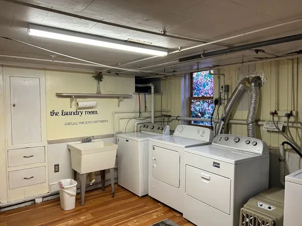 $3,200 | 25 Baltimore Street, Unit 2/3, Lynn, MA 01902