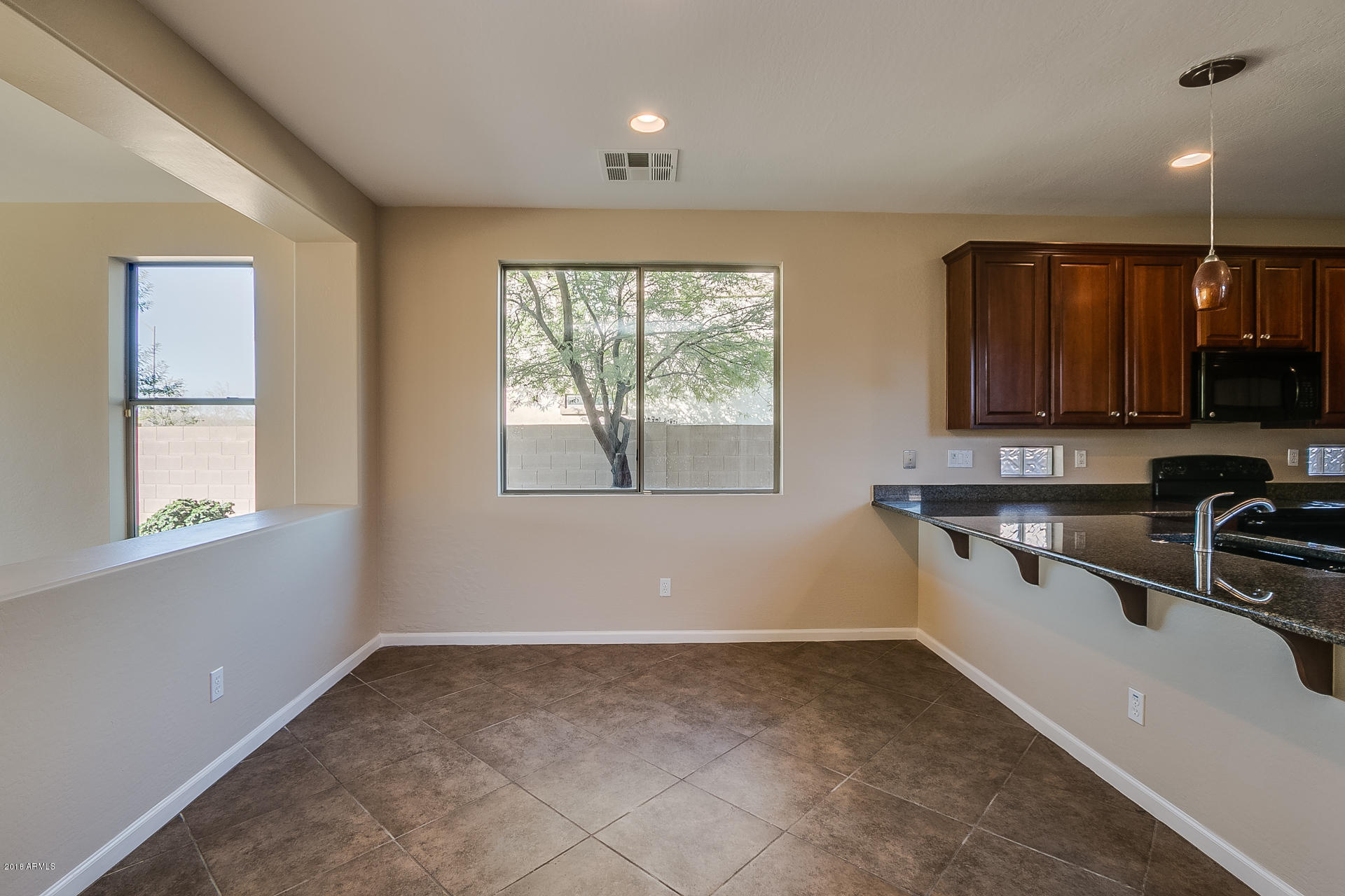5415 West Red Bird Road Phoenix, AZ 85083 - Photo 8 of 28 photo_08