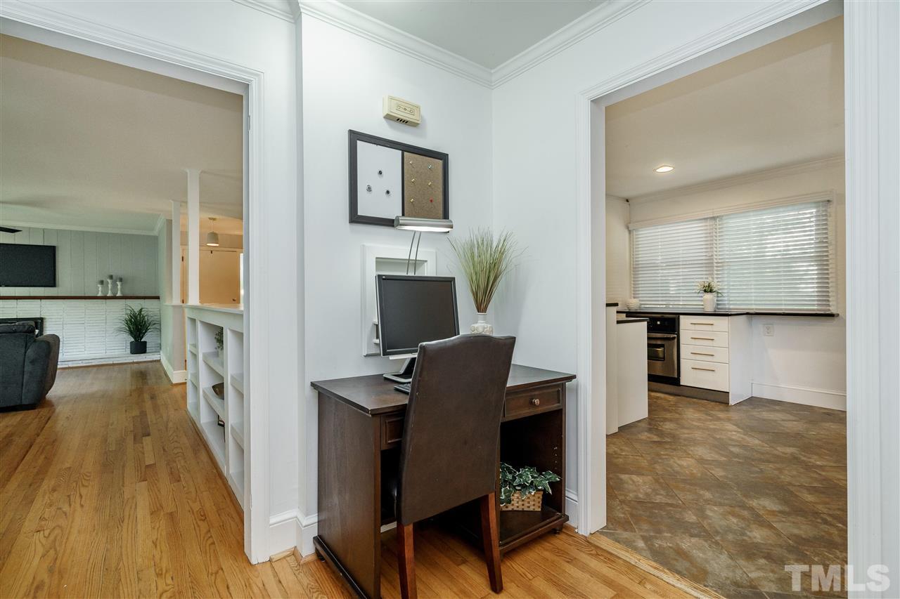 2604 Barmettler Street Raleigh, NC 27607 - Photo 14 of 29