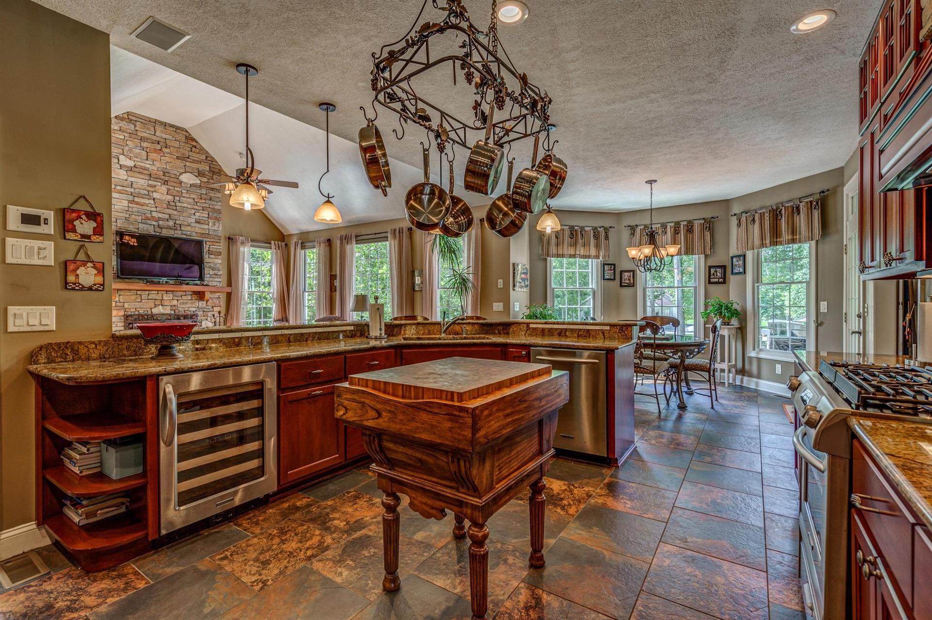 254 Periwinkle Road Moneta, VA 24121 - Photo 19 of 98 14-254 Periwinkle 007
