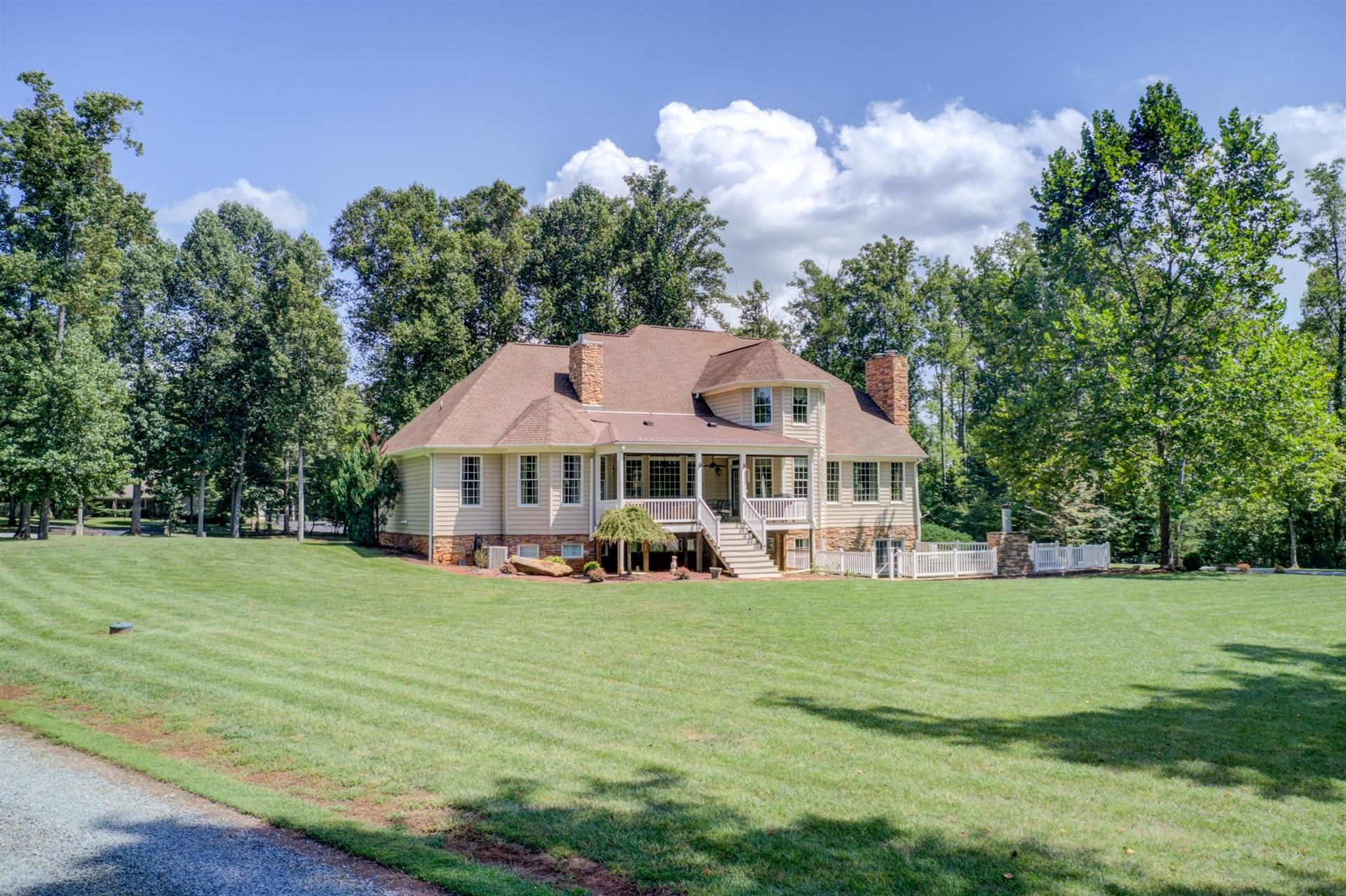 254 Periwinkle Road Moneta, VA 24121 - Photo 4 of 98 04-090320200014