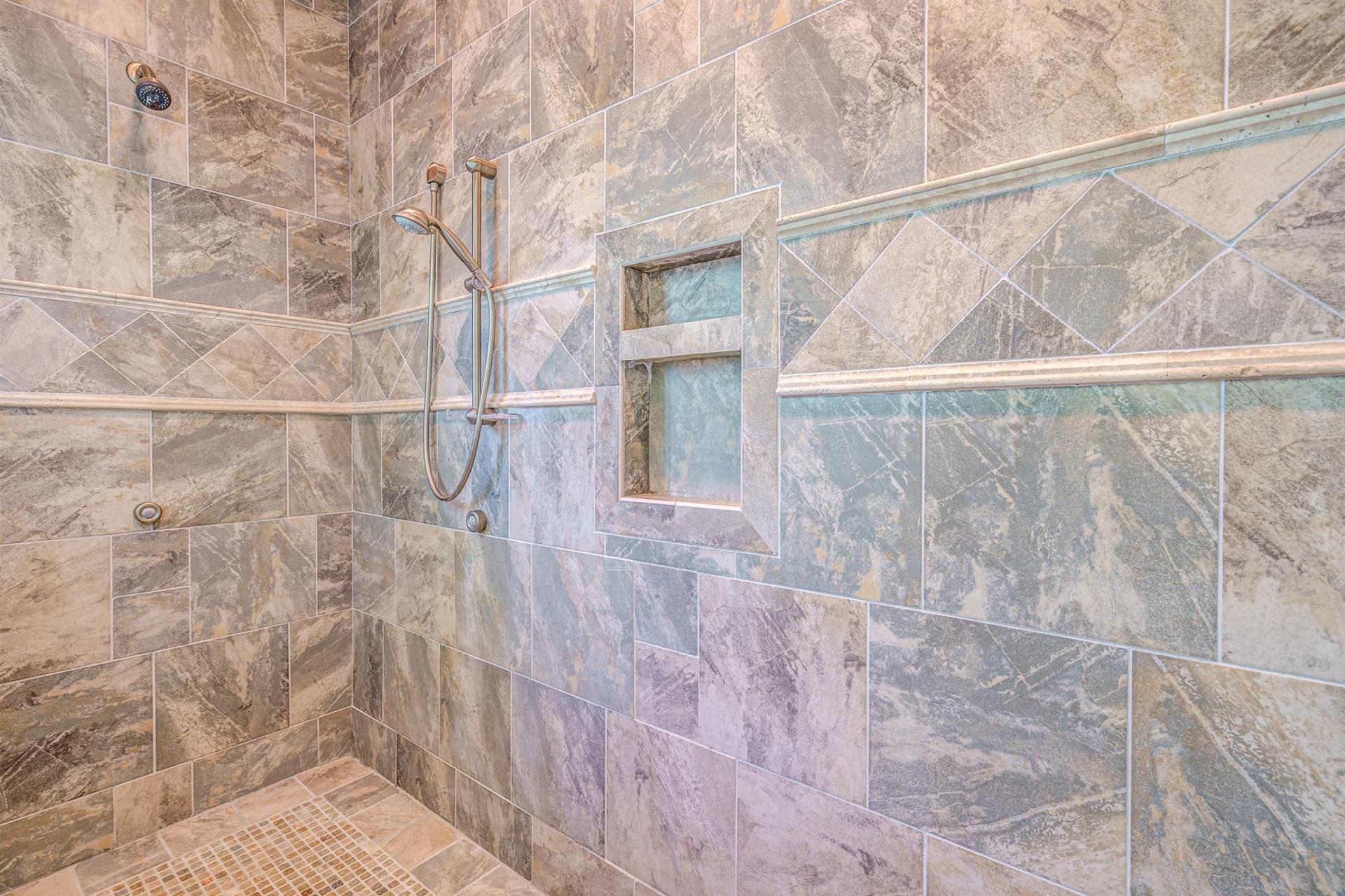 254 Periwinkle Road Moneta, VA 24121 - Photo 38 of 98 33-254 Periwinkle 026