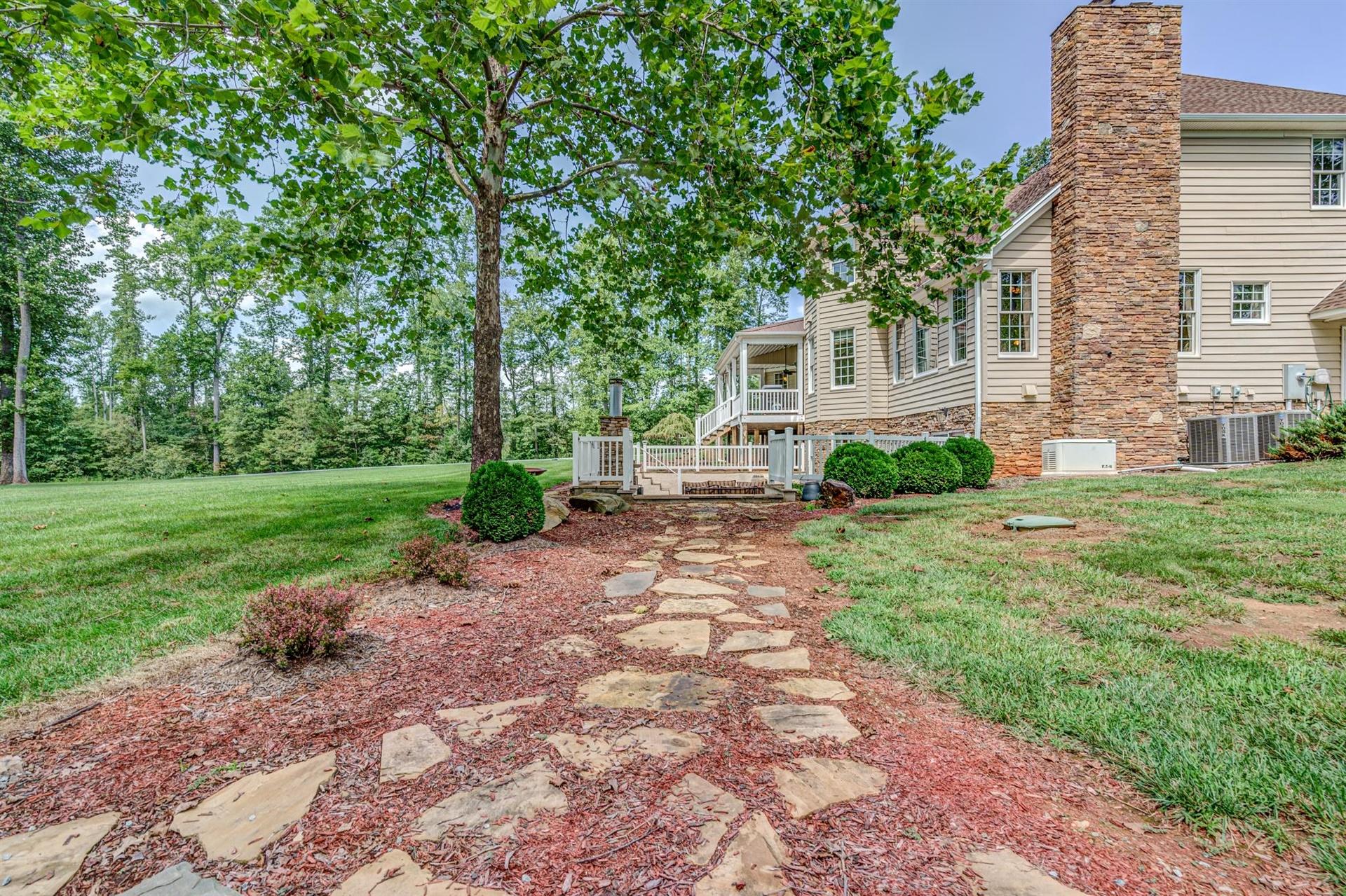 254 Periwinkle Road Moneta, VA 24121 - Photo 69 of 98 64-254 Periwinkle 057