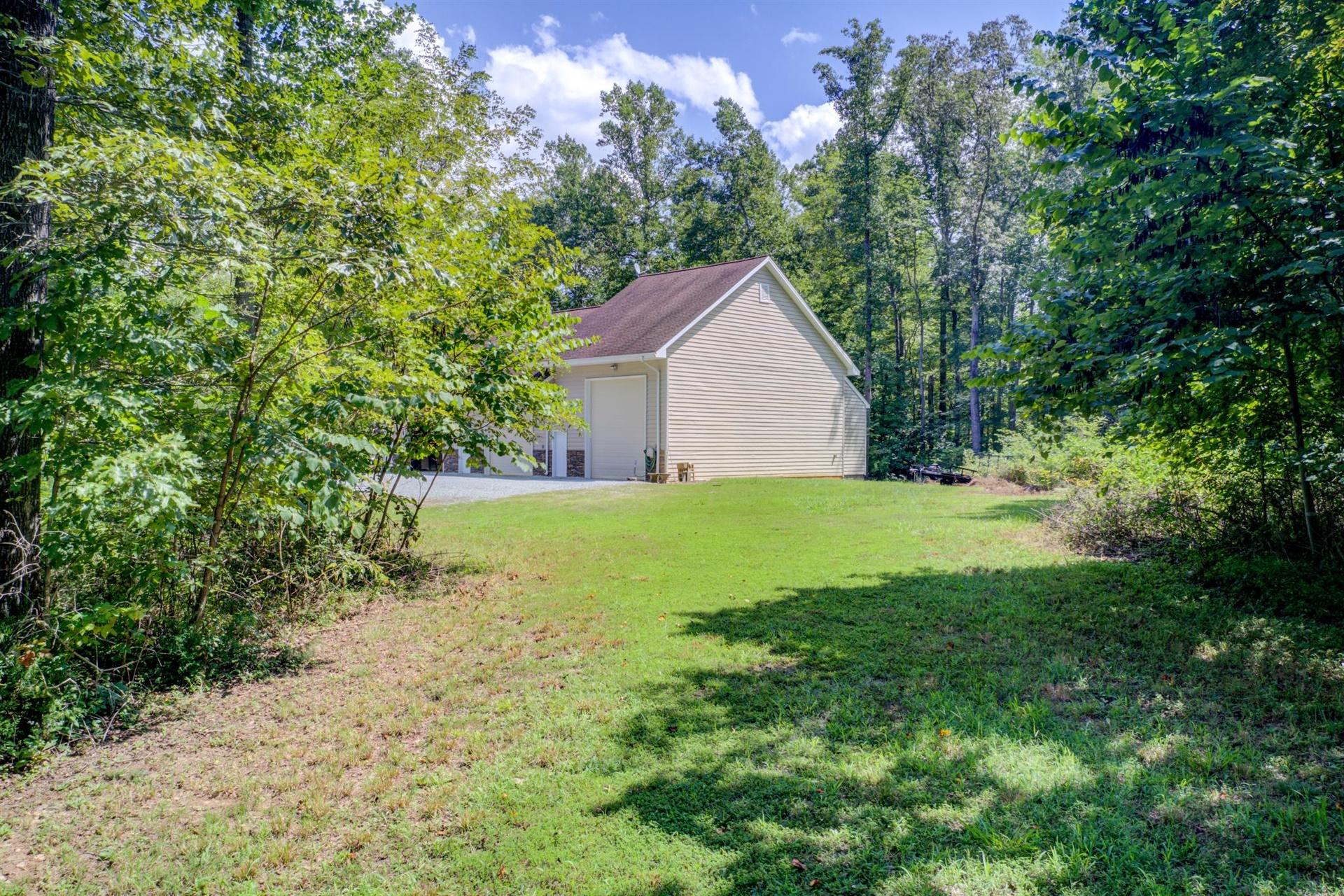 254 Periwinkle Road Moneta, VA 24121 - Photo 93 of 98 88-090320200012