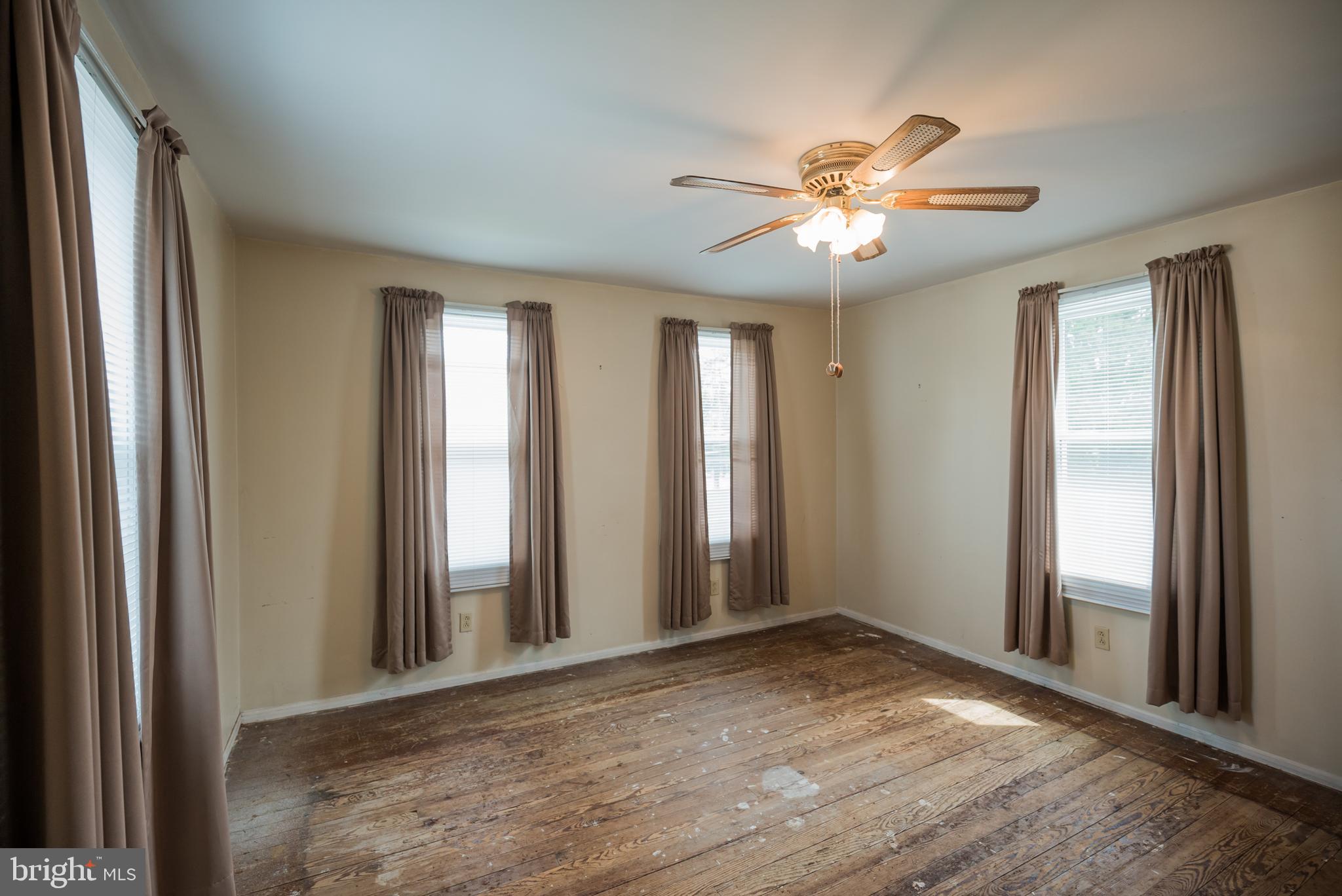 437 Masonville Centerton Road Mount Laurel, NJ 08054 - Photo 22 of 40 Bedroom