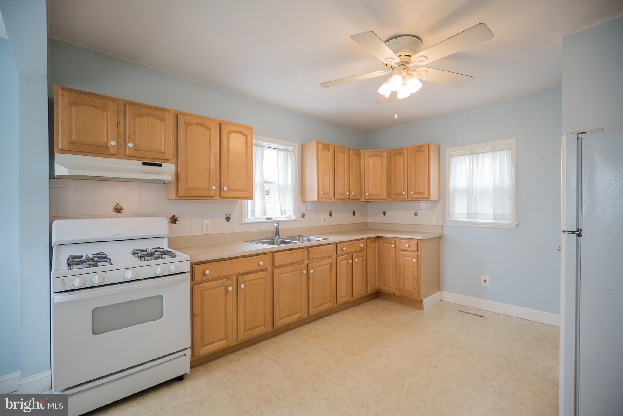 437 Masonville Centerton Road Mount Laurel, NJ 08054 - Photo 4 of 40 Gallery Image 4
