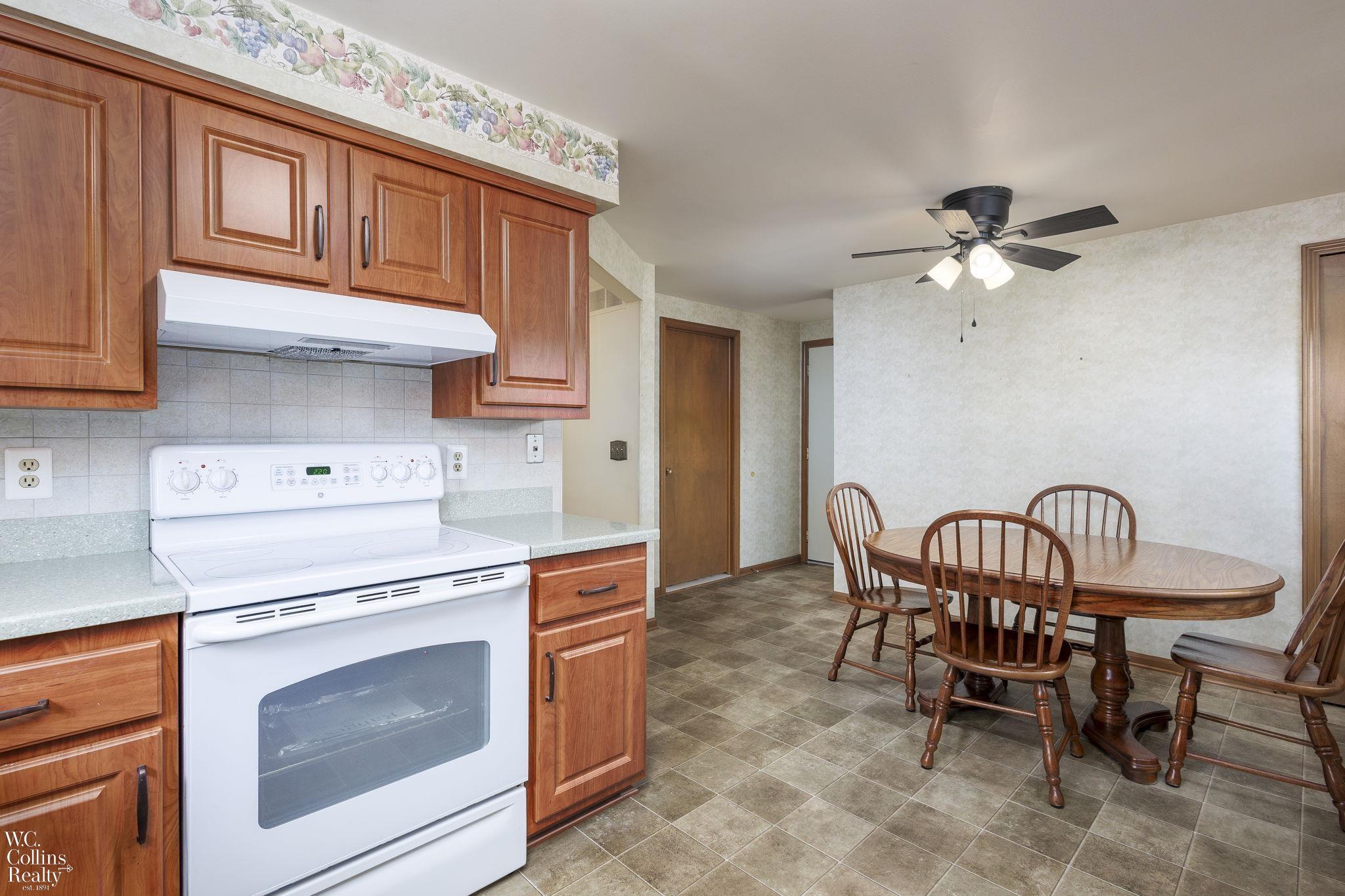 34095 Mulvey Road Fraser, MI 48026 - Photo 14 of 35