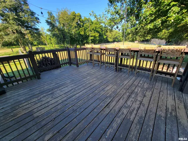 $249,000 | 2517 Cherrybark Lane, Flora, IL 62839