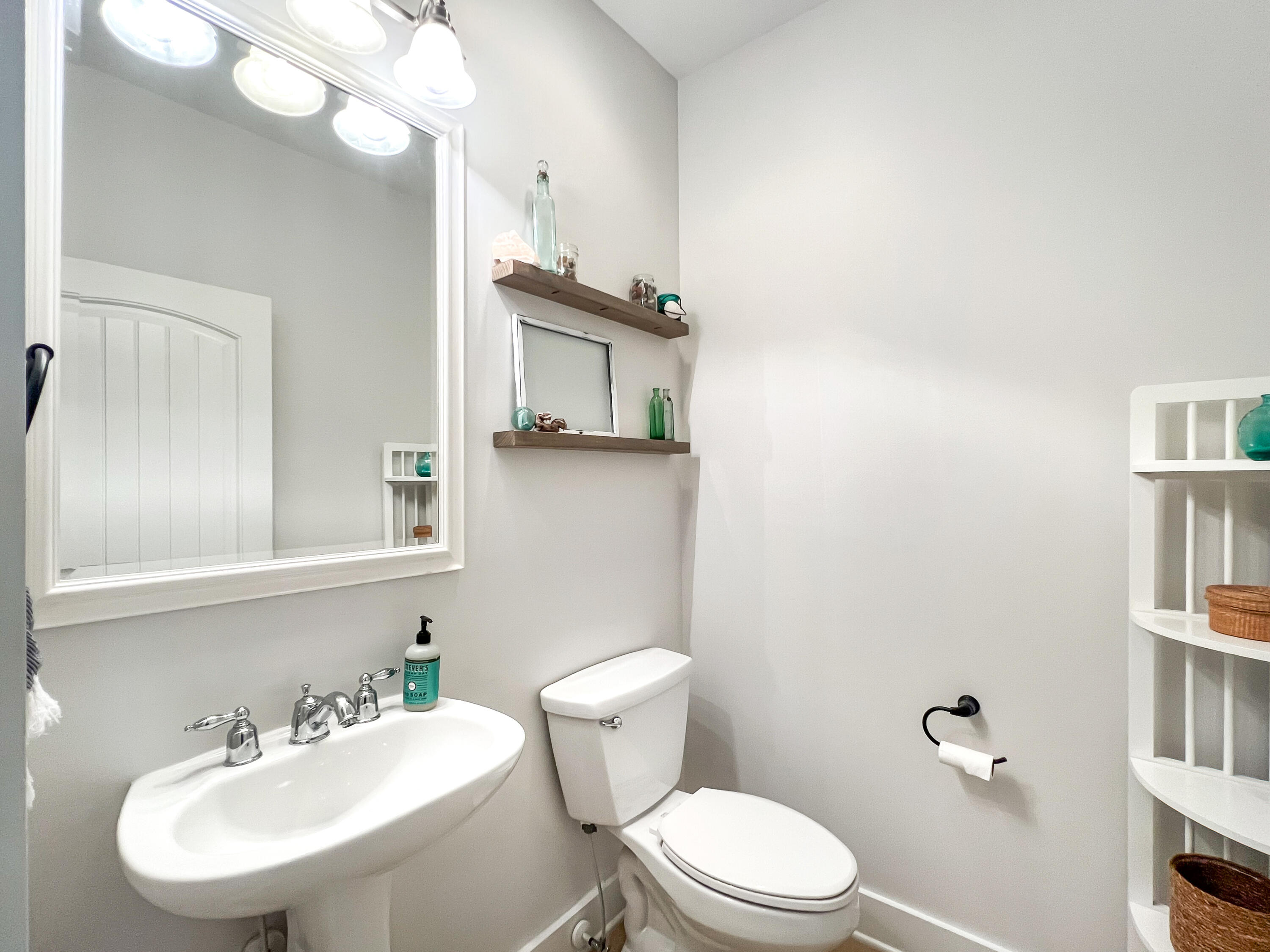 1704 Hopeman Lane Mount Pleasant, SC 29466 - Photo 36 of 48 1/2 bath on main floor