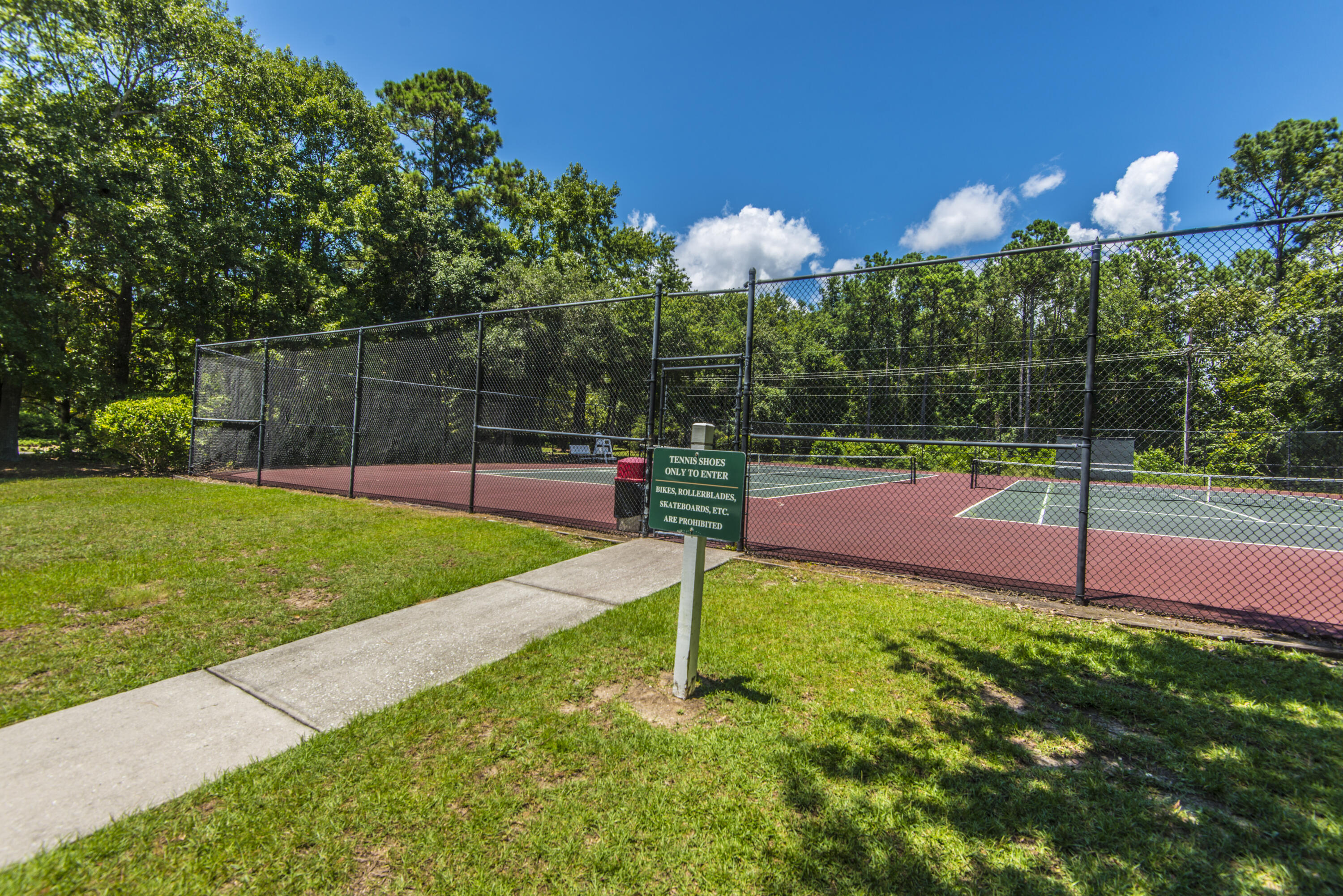 1704 Hopeman Lane Mount Pleasant, SC 29466 - Photo 39 of 48 _DSC1755