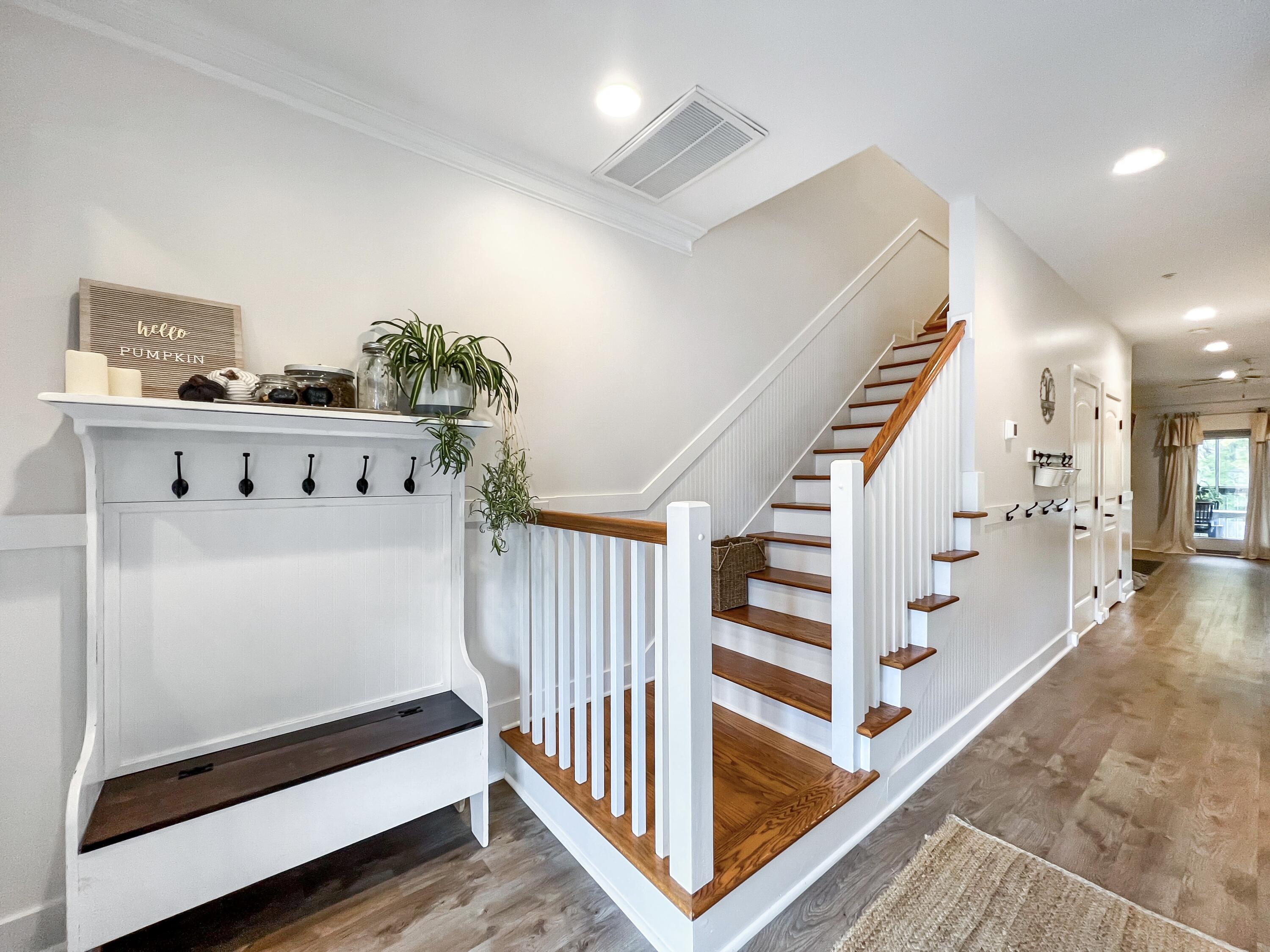 1704 Hopeman Lane Mount Pleasant, SC 29466 - Photo 5 of 48 entrance