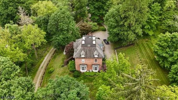 $895,000 | 20 Belvidere Avenue, Oxford, NJ 07863