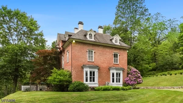 $895,000 | 20 Belvidere Avenue, Oxford, NJ 07863