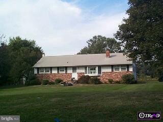 290 Mansfield Road East Columbus, NJ 08022 - Photo 1 of 6