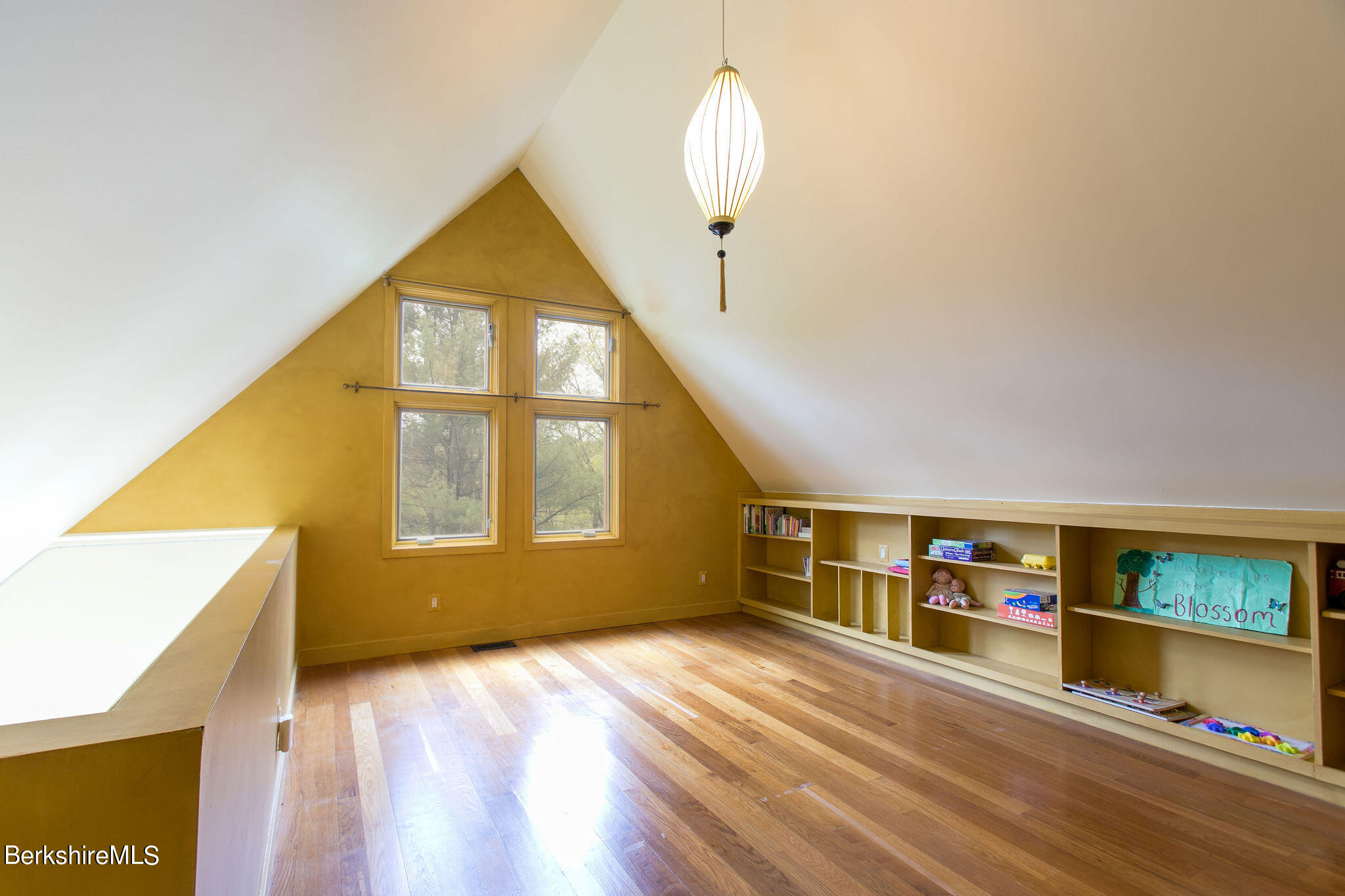 15 W Road Alford, MA 01266 - Photo 43 of 64 a view of livingroom with furniture