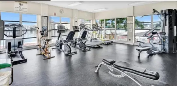 $1,900 | 1849 South Ocean Drive, Unit 1105, Hallandale Beach, FL 33009