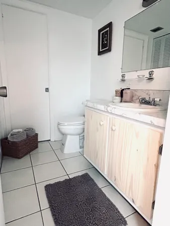 $1,900 | 1849 South Ocean Drive, Unit 1105, Hallandale Beach, FL 33009