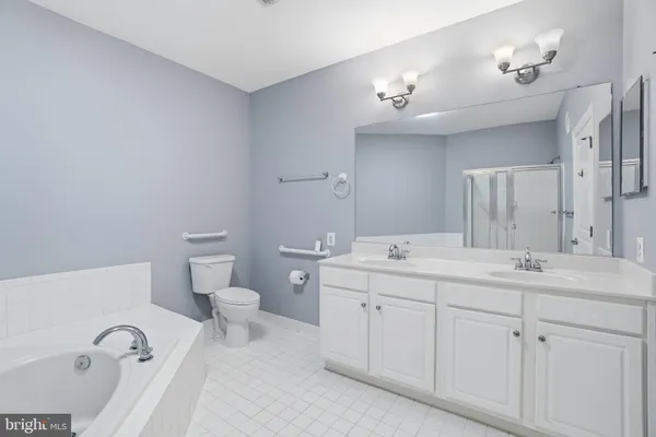 $2,500 | 7871 Rolling Woods Court, Unit 1104, Springfield, VA 22152