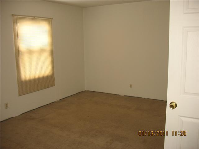 348 Celina Road Columbus, OH 43228 - Photo 6 of 6 Gallery Image 6