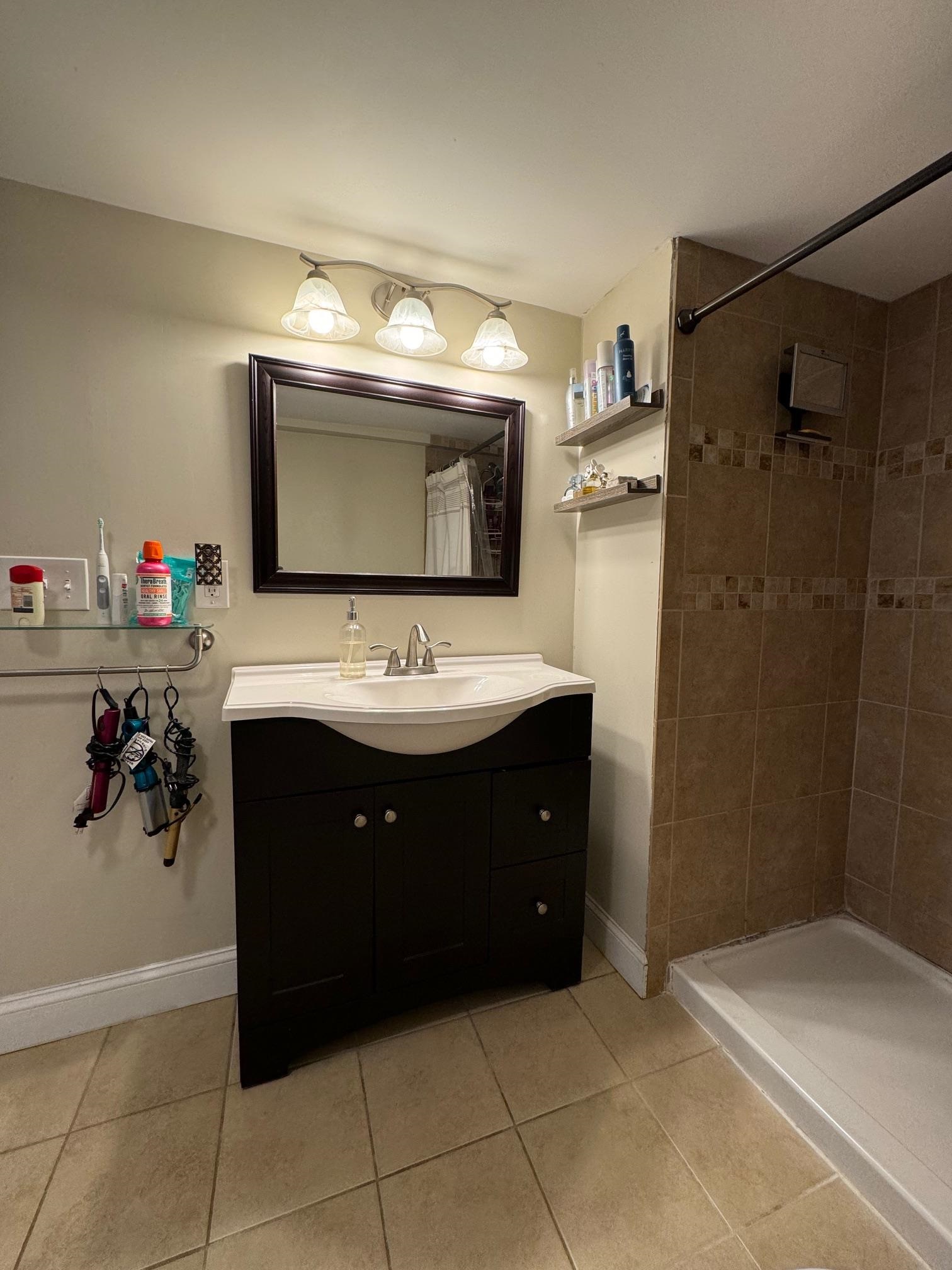 80 Merrimack Street Hooksett, NH 03106 - Photo 19 of 39