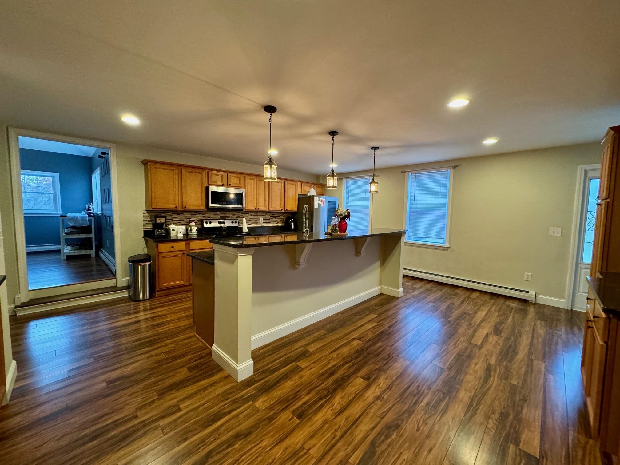 80 Merrimack Street Hooksett, NH 03106 - Photo 3 of 39