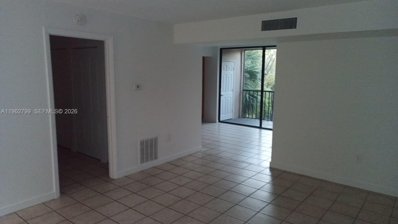 8400 Southwest 133rd Avenue Road, Unit 318 Miami, FL 33183 - Photo 1 of 17