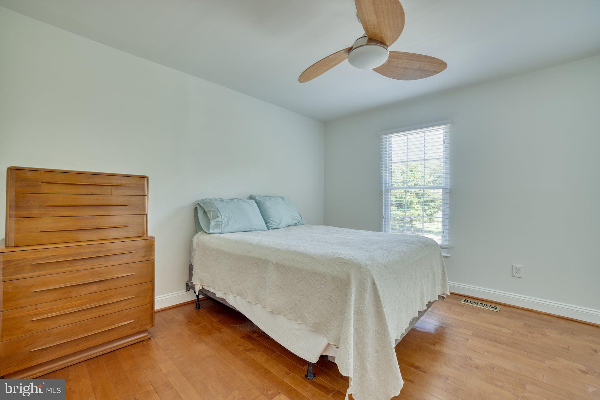 2184 South Glebe Road Arlington, VA 22204 - Photo 24 of 29 Gallery Image 24