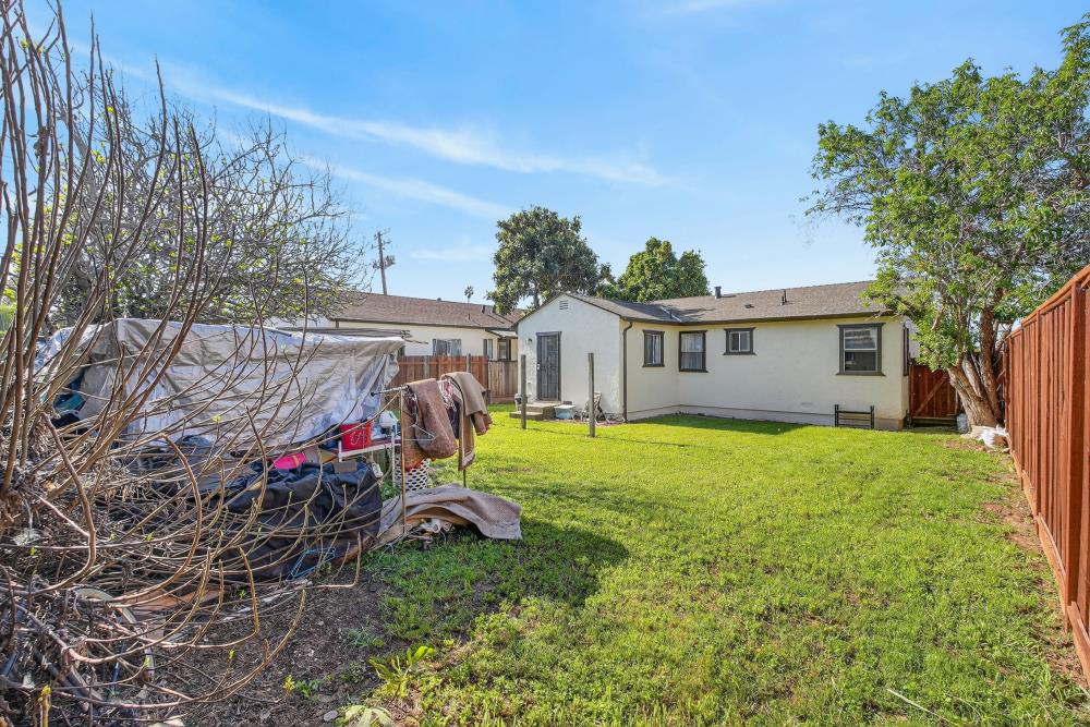 33554 7th Street Union City, CA 94587 - Photo 29 of 38 a view of a house with backyard and garden