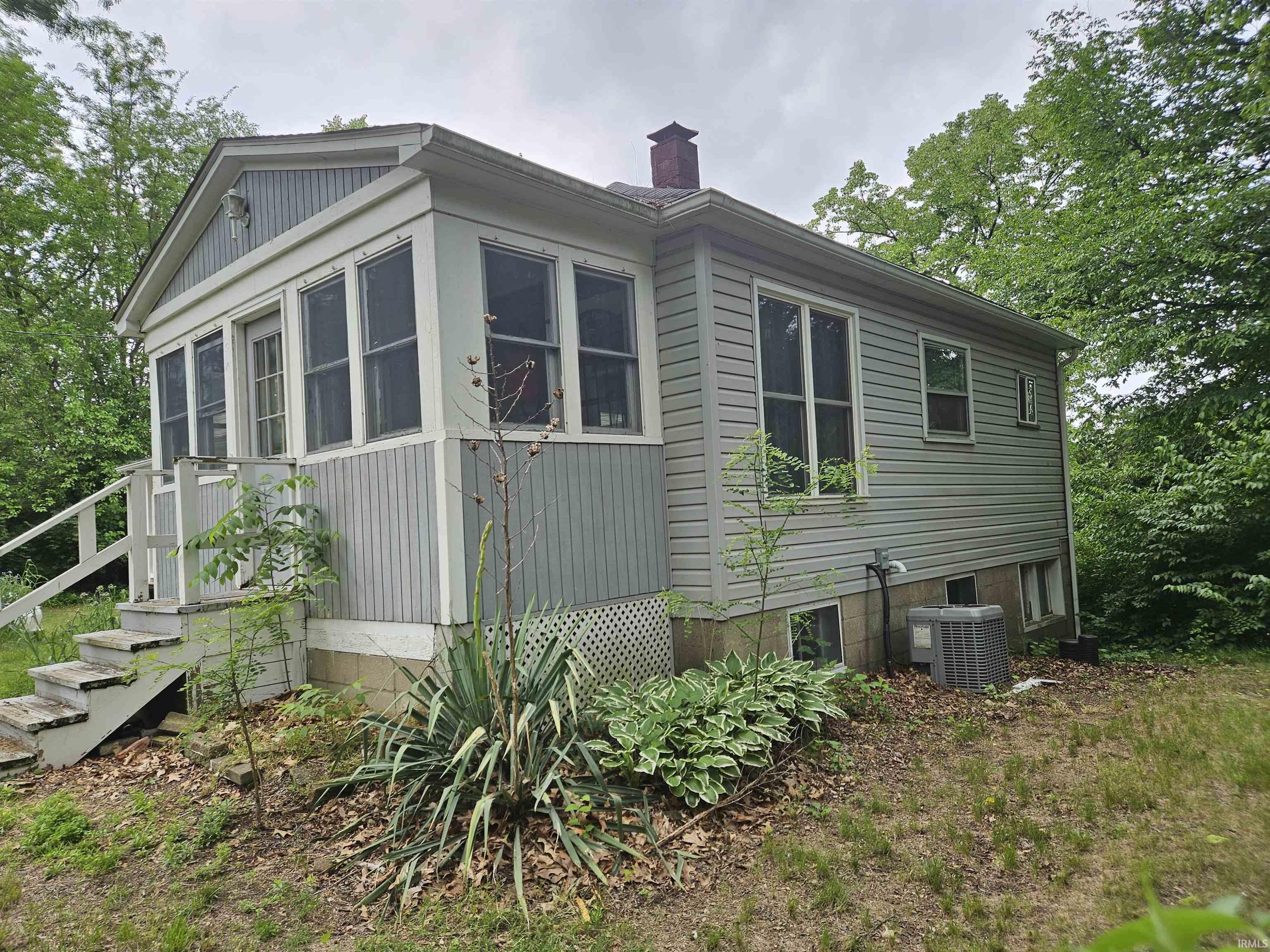 6021 East Liberty Dr  