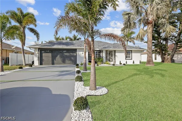 $4,500 | 2423 Everest Parkway, Cape Coral, FL 33904