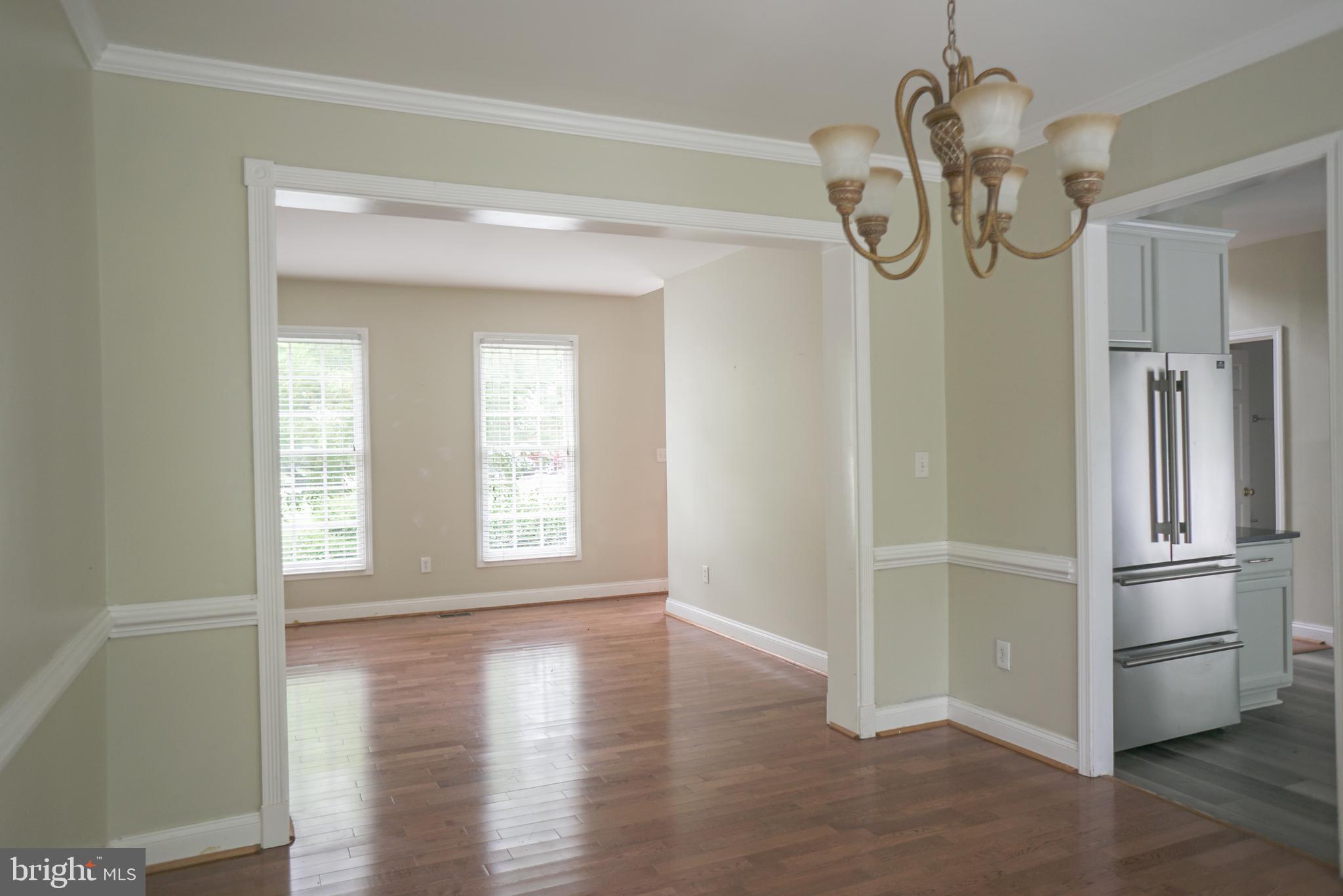 2303 Hillhouse Road Baltimore, MD 21207 - Photo 3 of 30