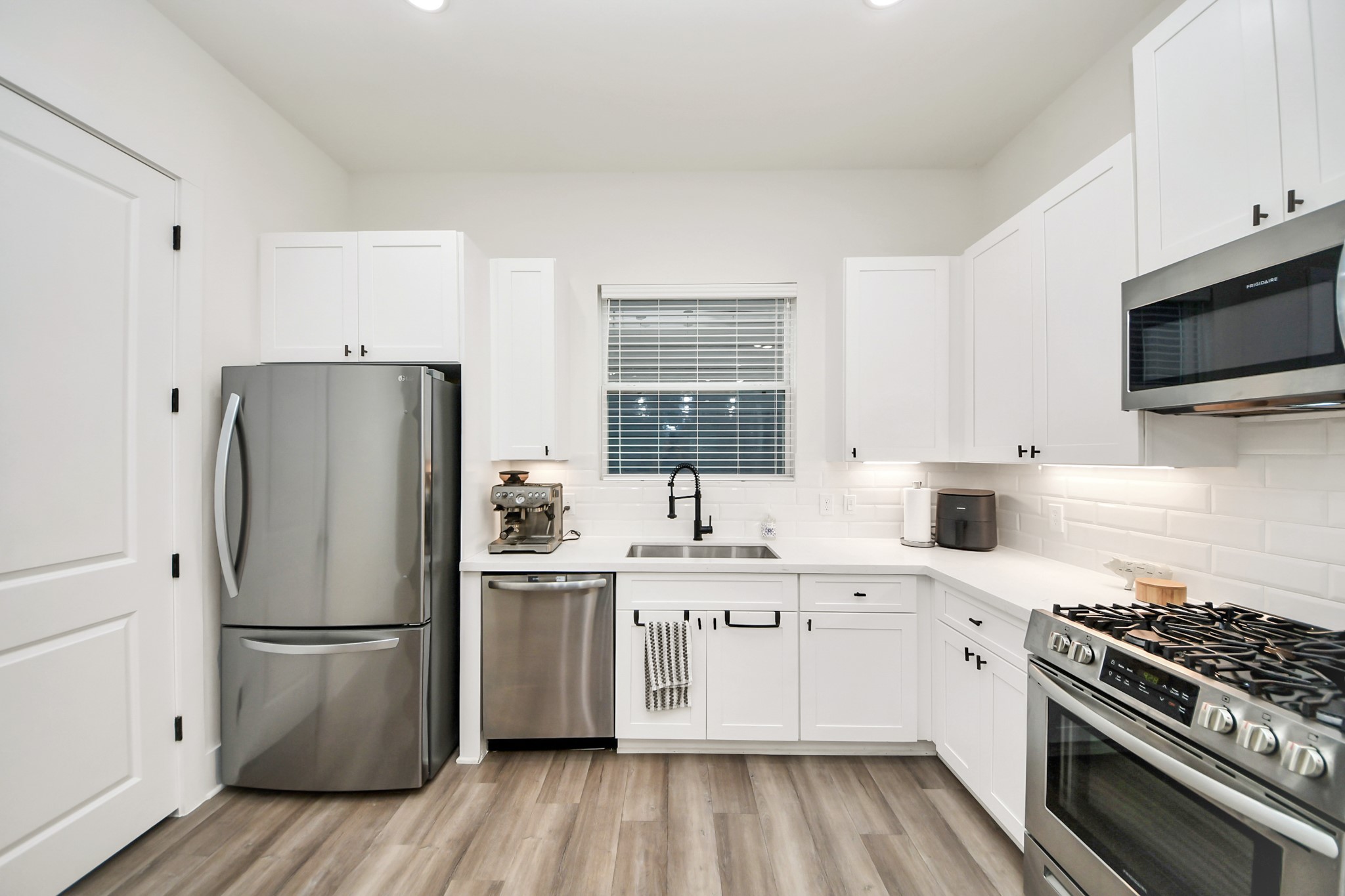 901 Lehman Street, Unit D Houston, TX 77018 - Photo 16 of 35
