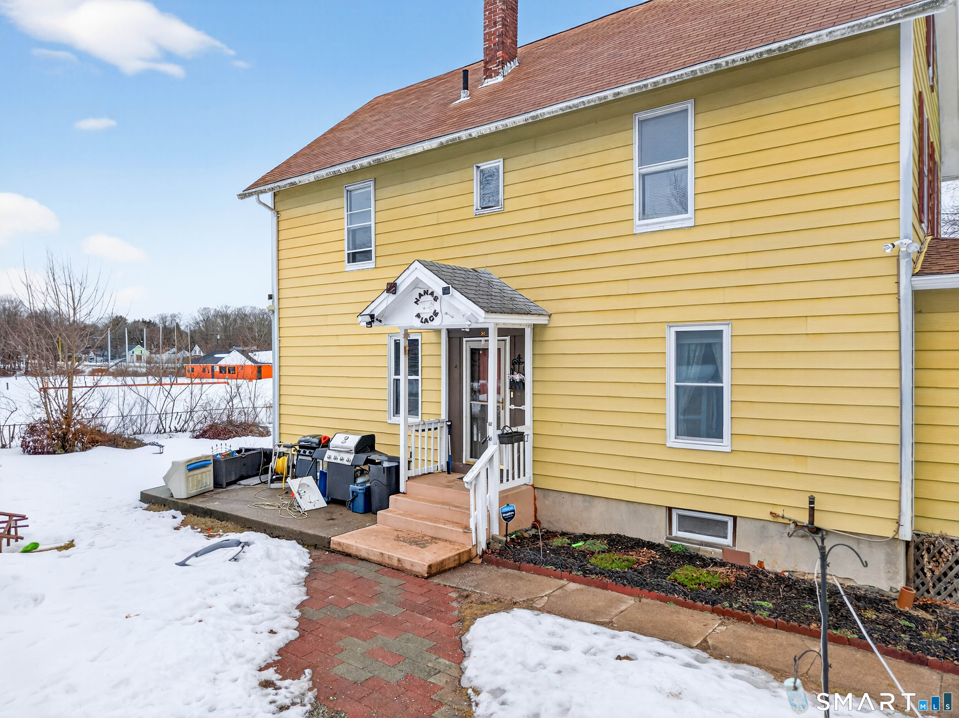 25 Torrey Lane Plainfield, CT 06332 - Photo 27 of 35 a view of a chairs with a patio