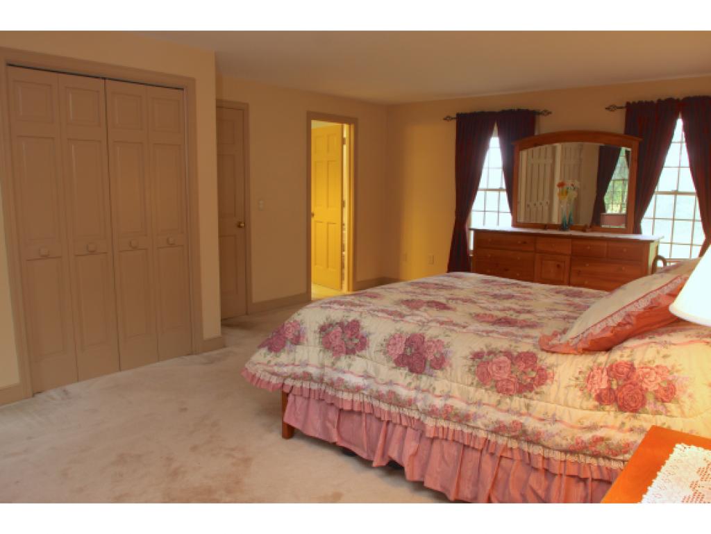 639 Reservoir Road Deering, NH 03244 - Photo 17 of 31