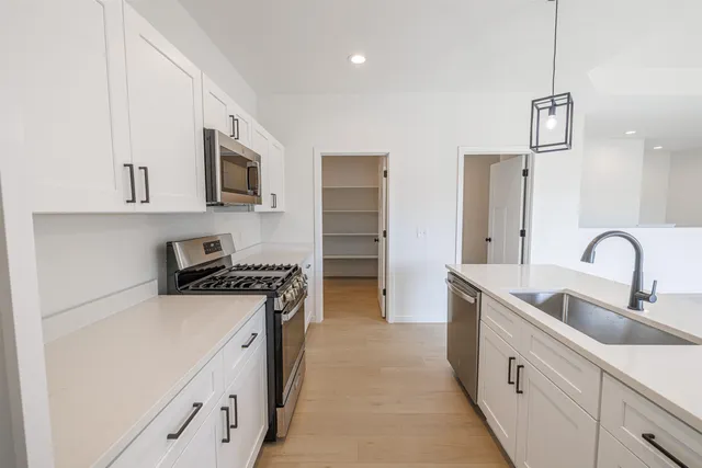 $364,900 | 2300 Pow Wow, Beloit, WI 53511