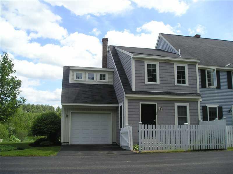 18 Elizabeth Road, Unit 18 South Berwick, ME 03908 - Photo 2 of 3 Exterior Back.