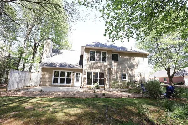 $2,595 | 6395 Seymour Court Northwest, Acworth, GA 30101