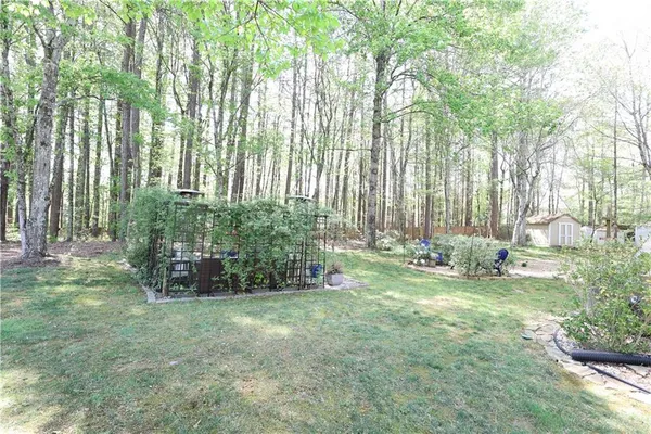 $2,595 | 6395 Seymour Court Northwest, Acworth, GA 30101