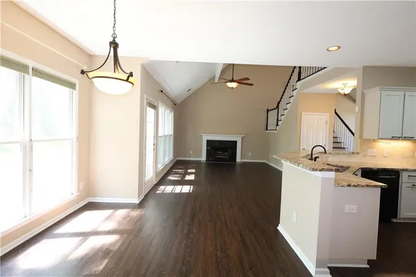 $2,595 | 6395 Seymour Court Northwest, Acworth, GA 30101