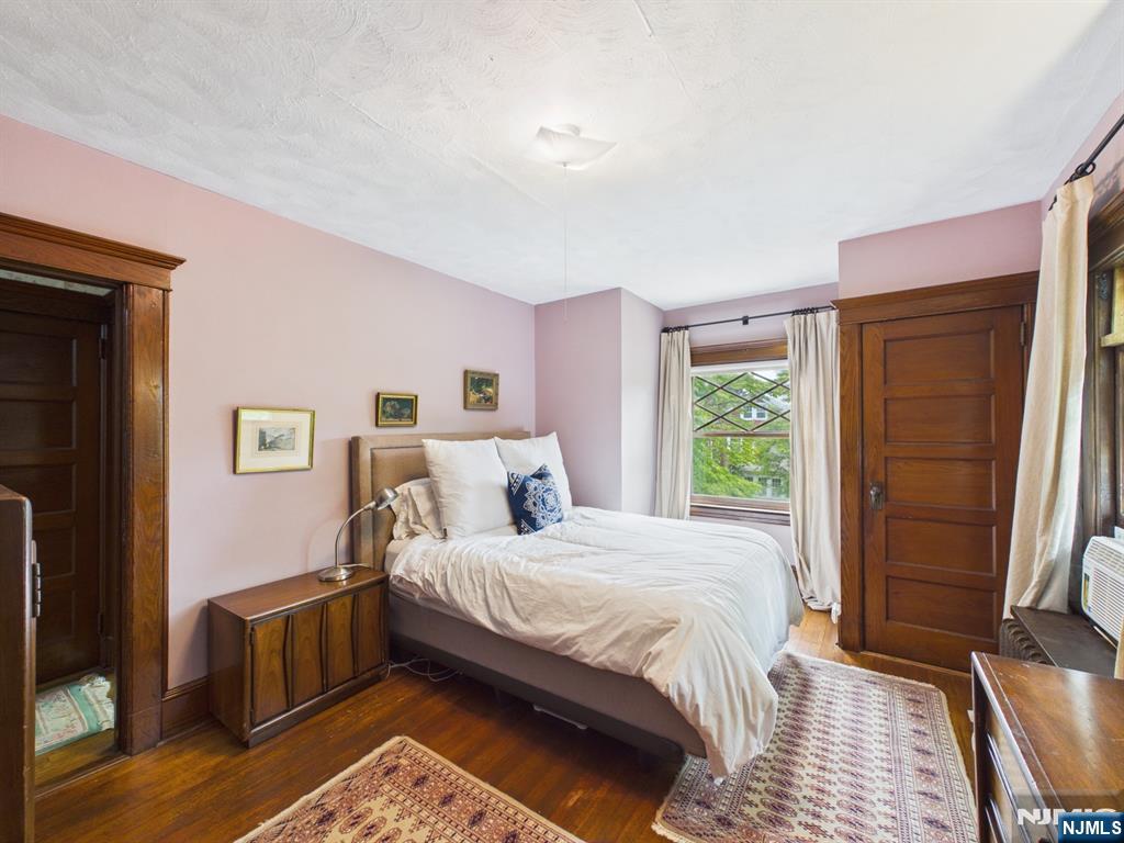41 Randolph Place Ridgewood, NJ 07450 - Photo 19 of 29