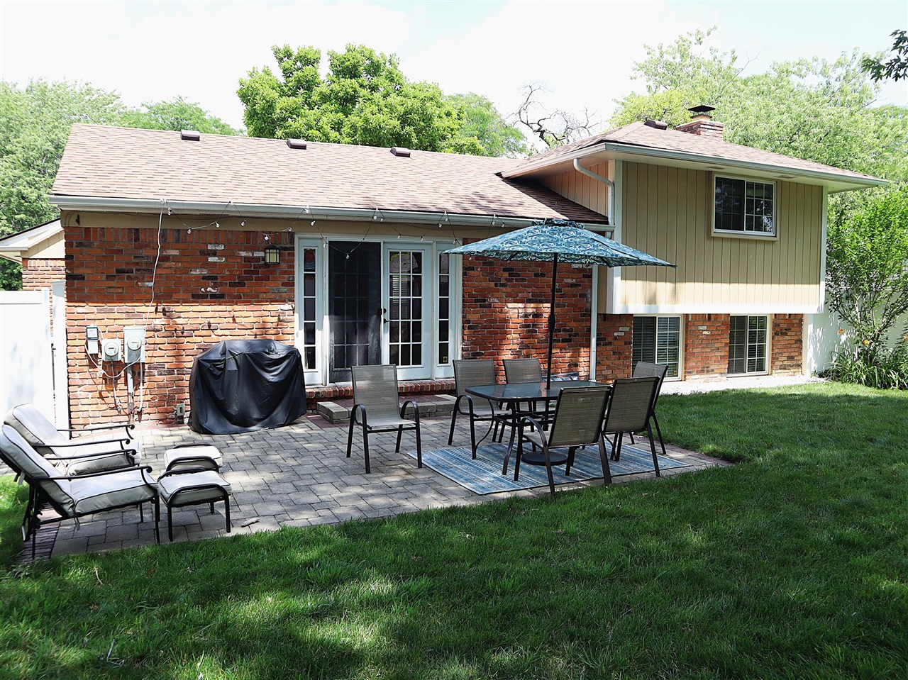 39889 Coronation Road Canton, MI 48188 - Photo 5 of 51