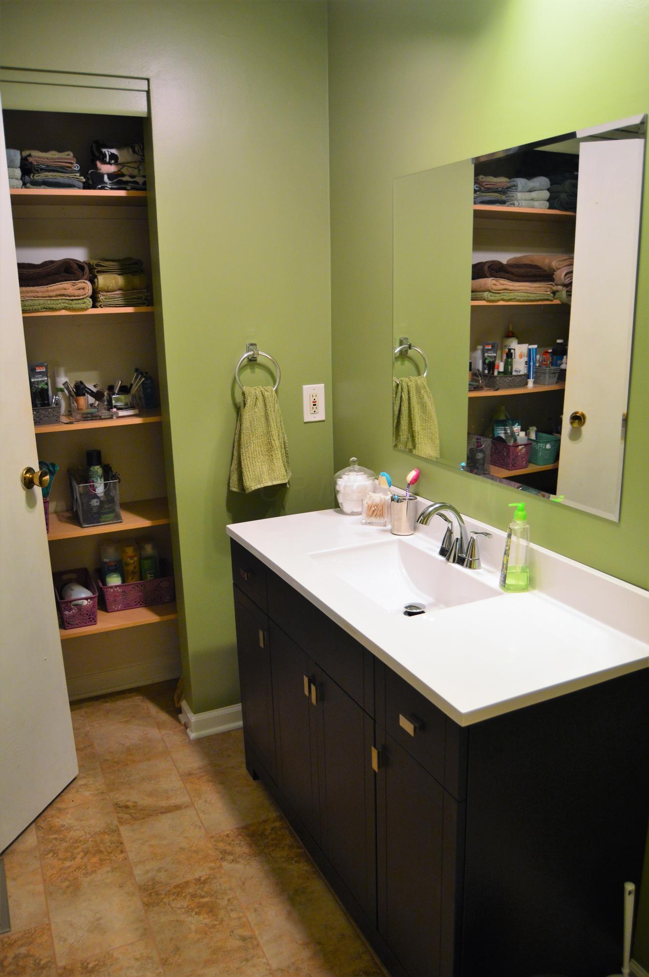 5226 Dierker Road, Unit B Columbus, OH 43220 - Photo 13 of 19