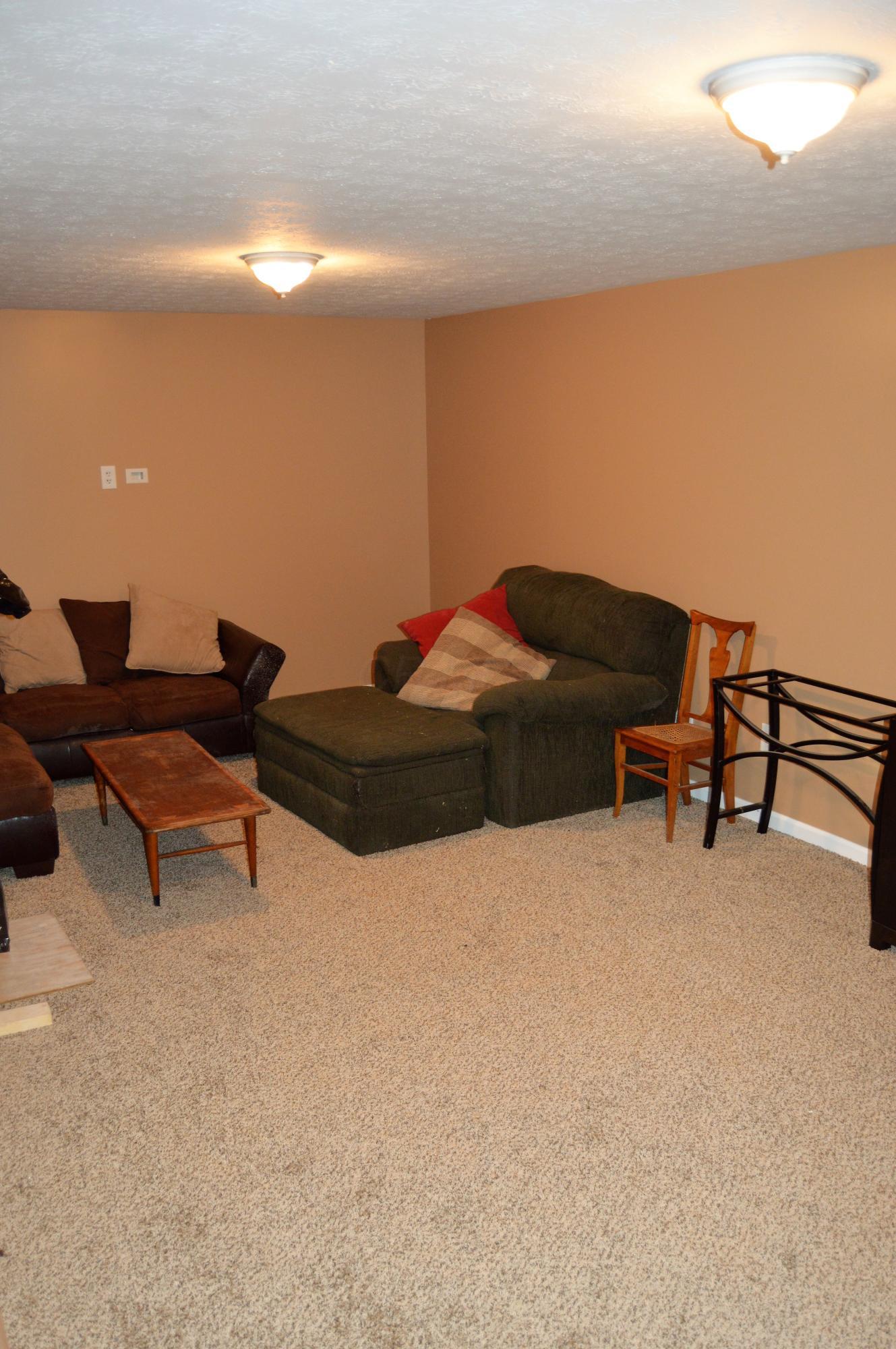 5226 Dierker Road, Unit B Columbus, OH 43220 - Photo 16 of 19