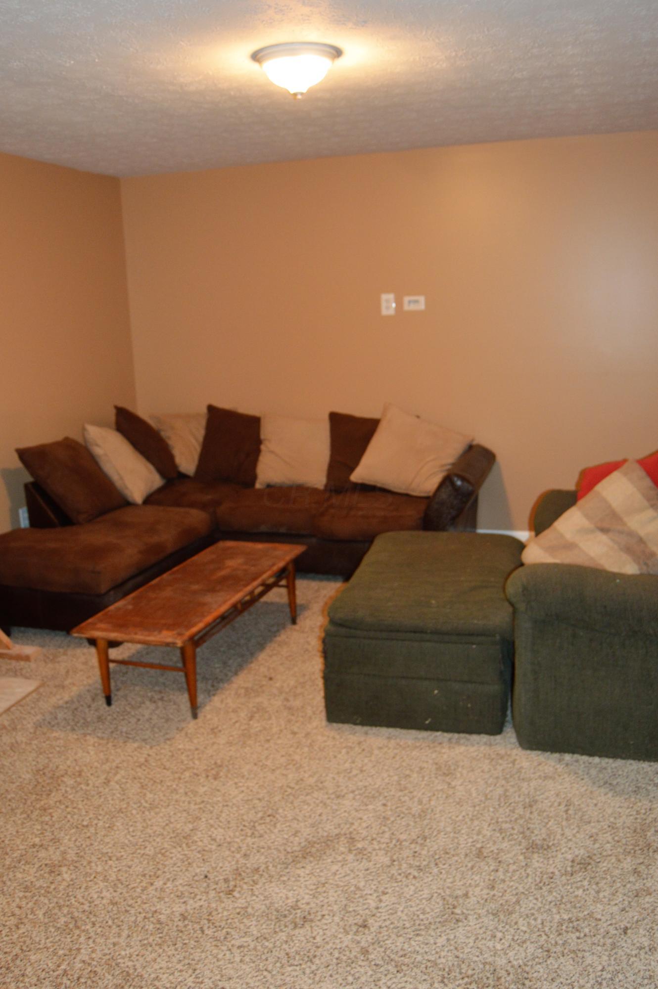 5226 Dierker Road, Unit B Columbus, OH 43220 - Photo 17 of 19
