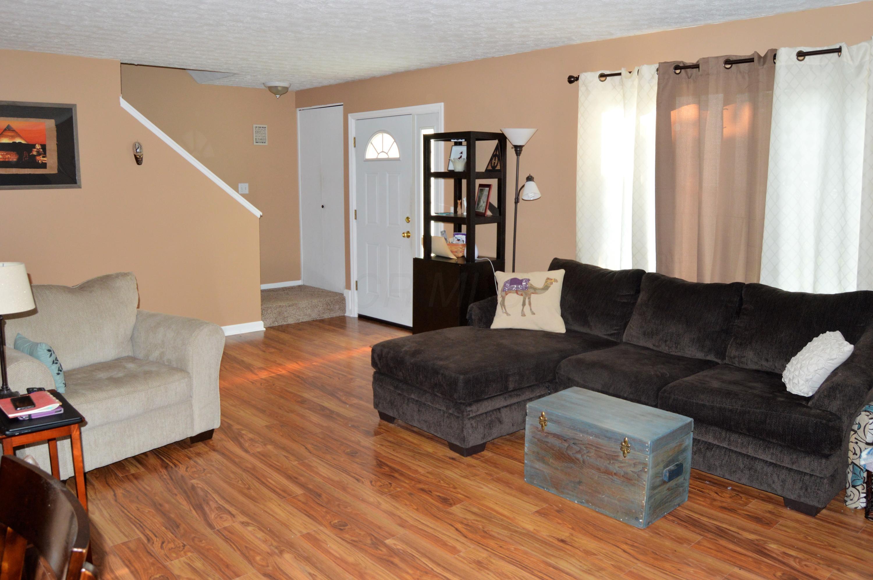 5226 Dierker Road, Unit B Columbus, OH 43220 - Photo 6 of 19